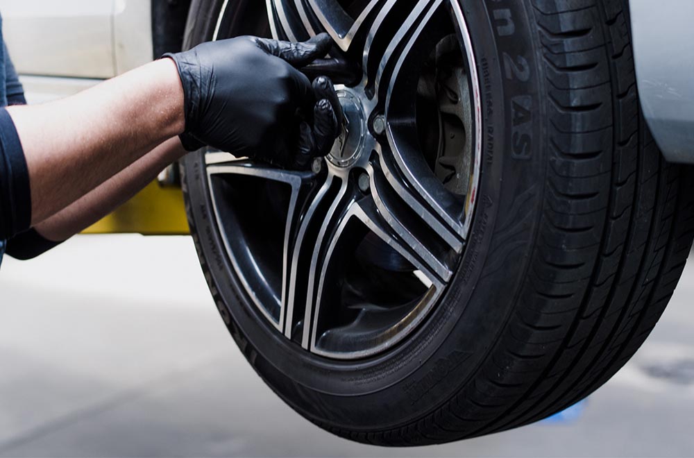 car rubbing and polishing hyderabad price